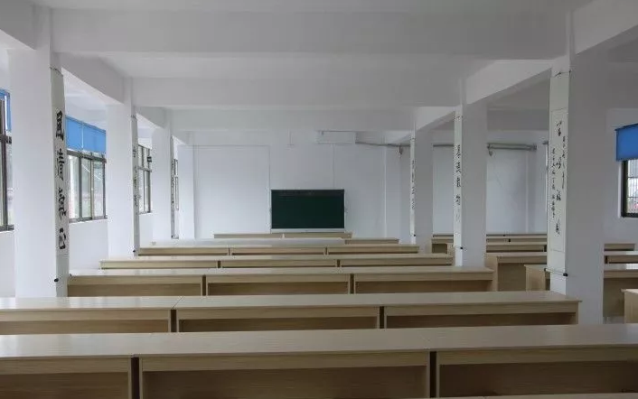 中國現代書畫家協會趙會長來鄒城墨香源書畫學校檢查指導工作