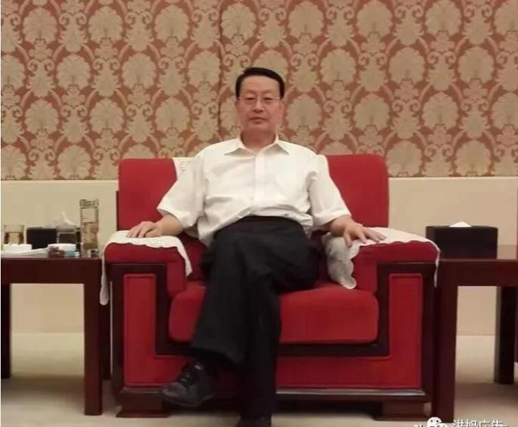 軍旅書法家王成志同志為建黨百年揮毫潑墨——紀念百年建黨書法