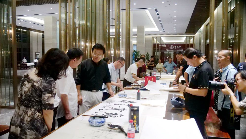 &ldquo;品讀孝鄉 放歌和也&rdquo;藝術之旅&middot;第12屆中國作家新創作論壇在安吉舉行