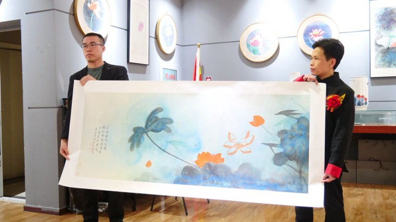 &ldquo;荷風逸趣＂&mdash;林清泉荷花作品展在京展出